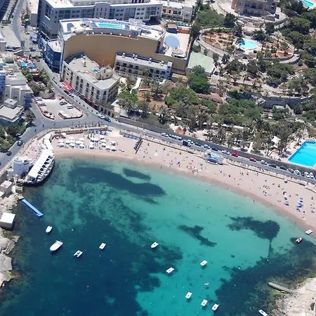 Blue Waters 3 Bedroom In Sliema, Just Off The Seafront *