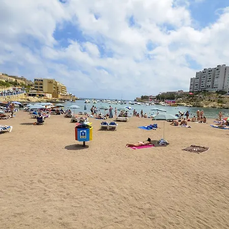 Blue Waters 3 Bedroom In Sliema, Just Off The Seafront Apartment Sliema