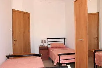 Blue Waters 3 Bedroom In Sliema, Just Off The Seafront Apartment *