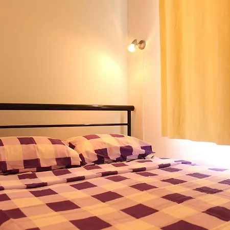 Blue Waters 3 Bedroom In Sliema, Just Off The Seafront *