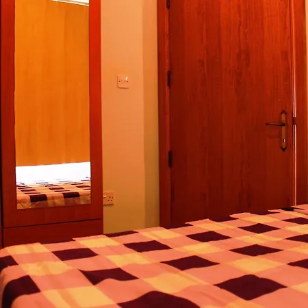 Blue Waters 3 Bedroom In Sliema, Just Off The Seafront Sliema
