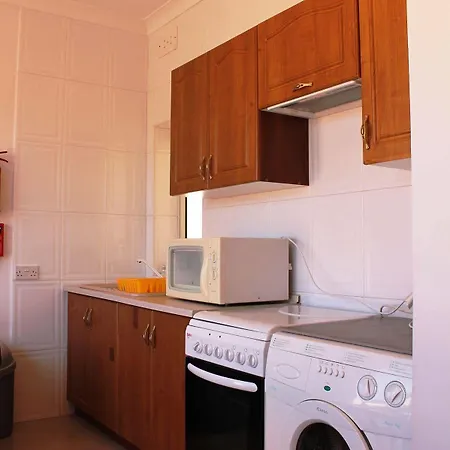 Apartment Blue Waters 3 Bedroom In Sliema, Just Off The Seafront Sliema